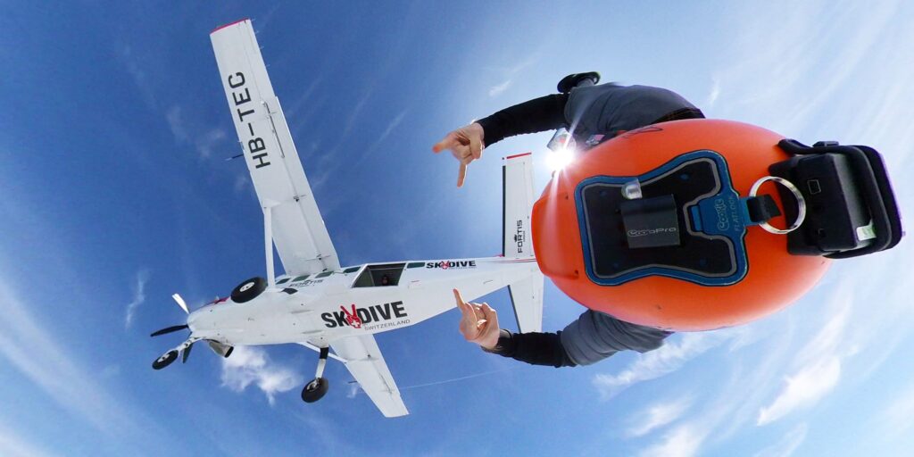 Macca Skydiving Image