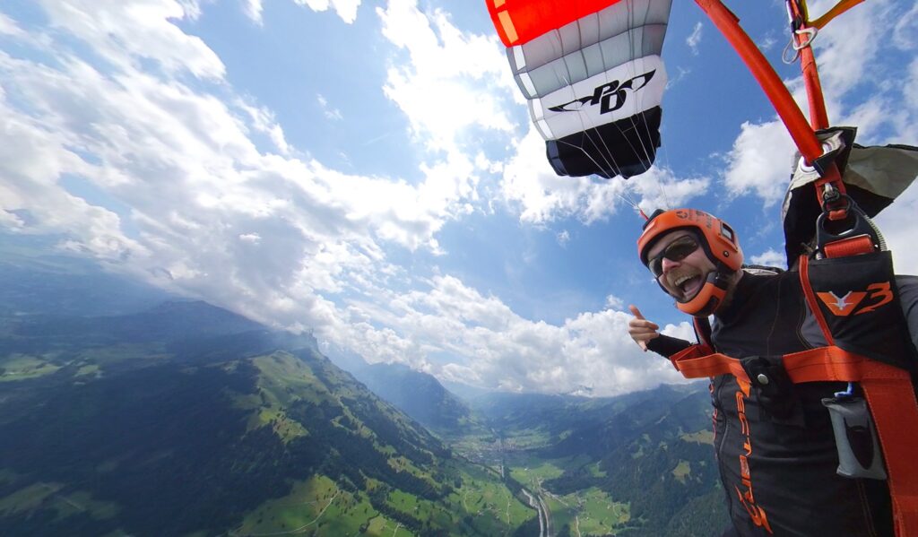 Skydive image 2